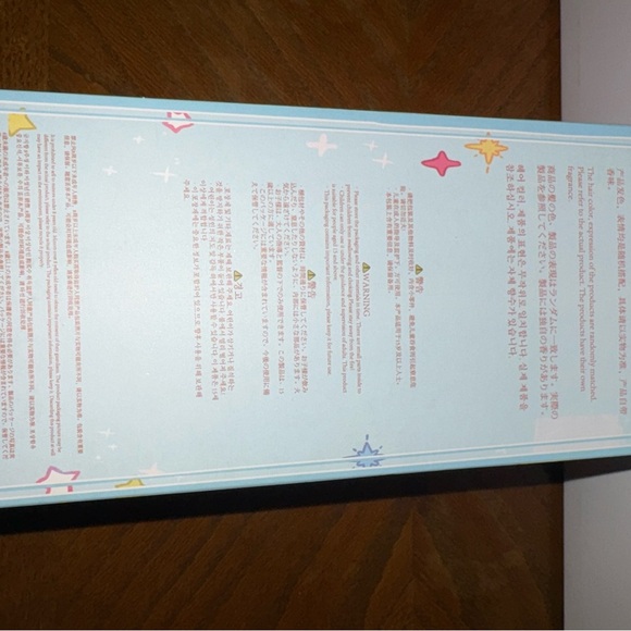 Baby 3 Kitten Wardrobe Figure - Picture 4 of 5